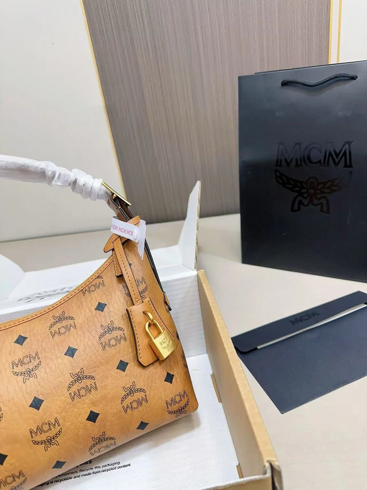 M-Leather Bag