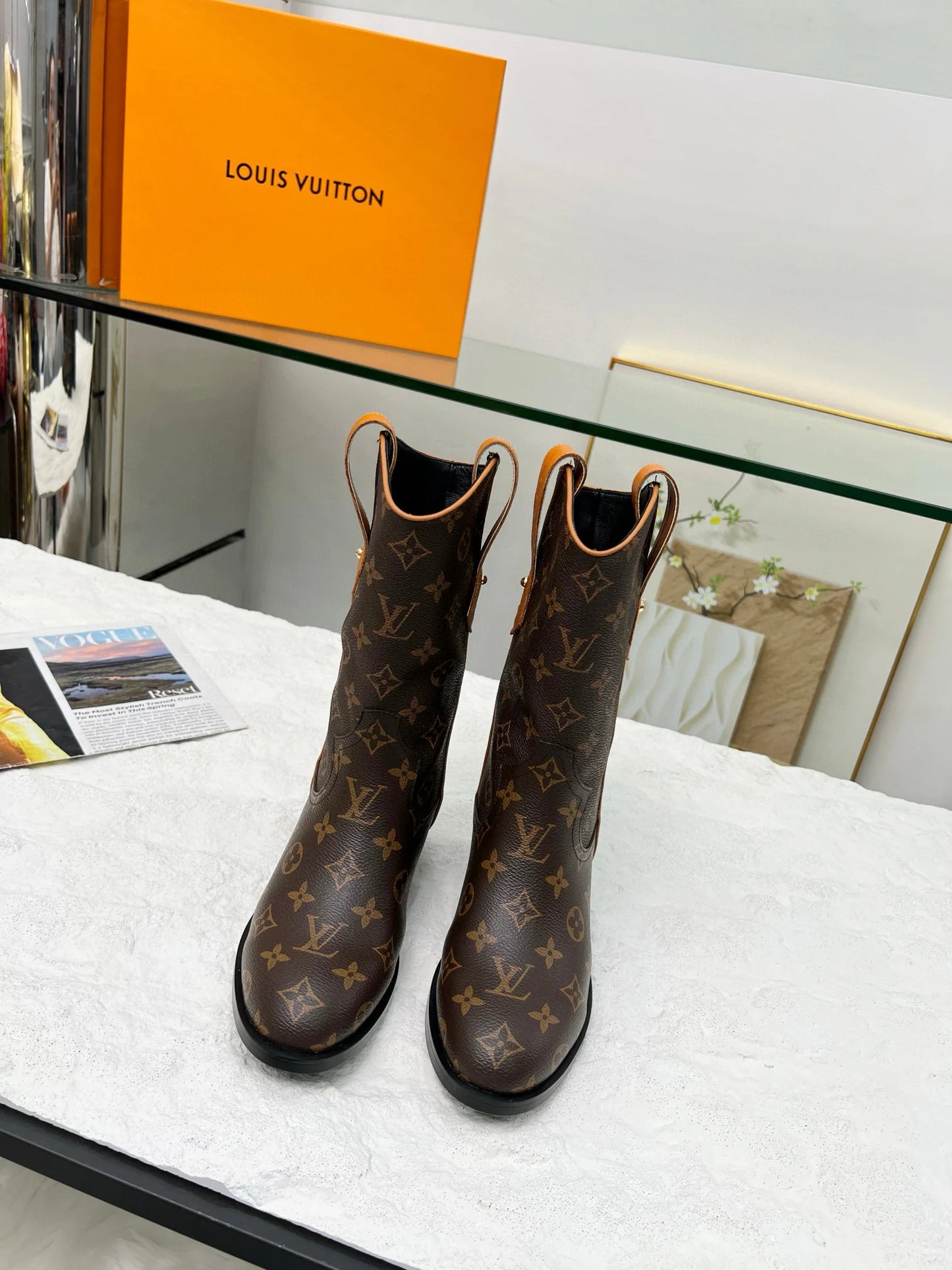 L- Boots and Fan Bag Set (DP2502)