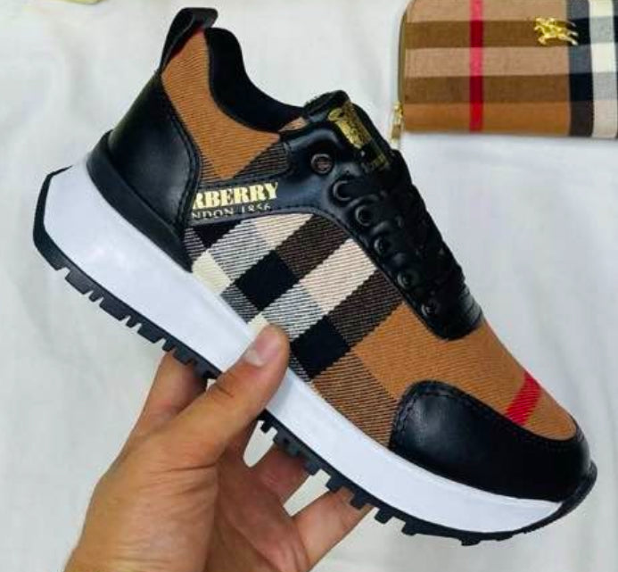 B- Tennis Shoe Set
