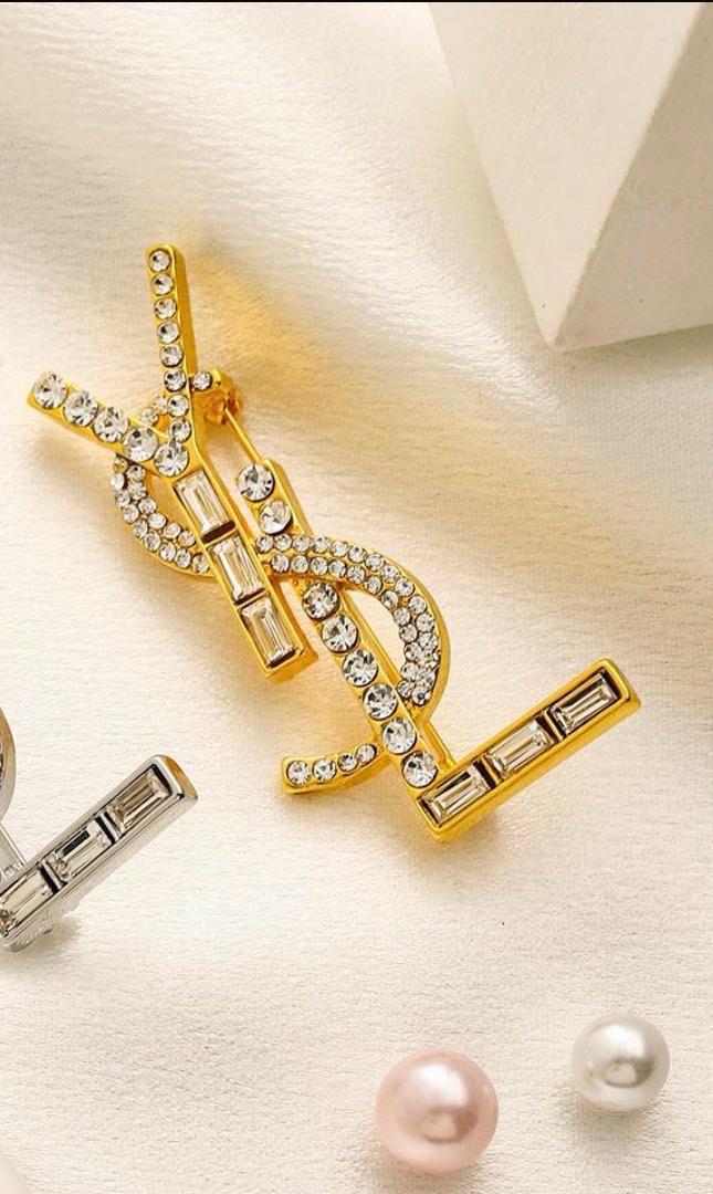 DESIGNER BROOCHES