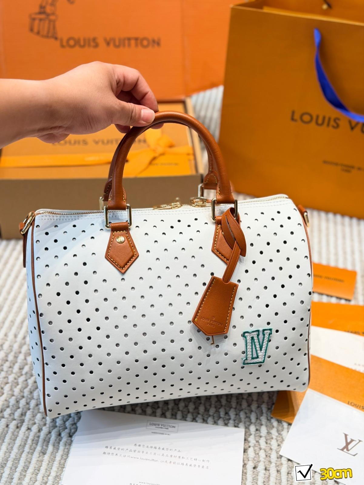 L-Handbag