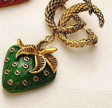 G-DESIGNER BROOCHES