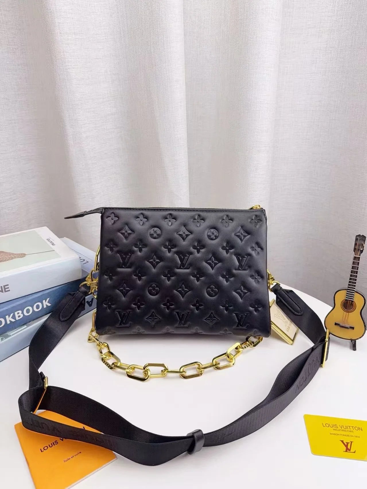 L-Embossed Crossbody Underarm Bag(QC1344)