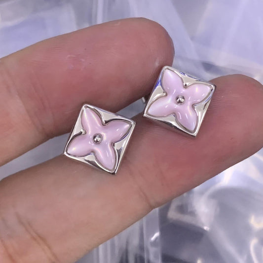 L- EARRINGS