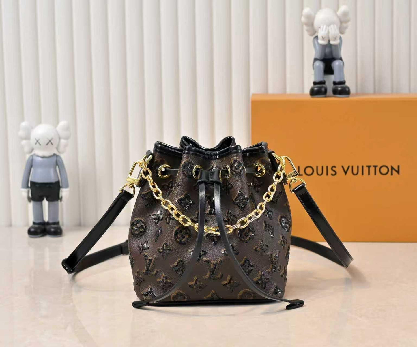 L- Purse (X23V2)