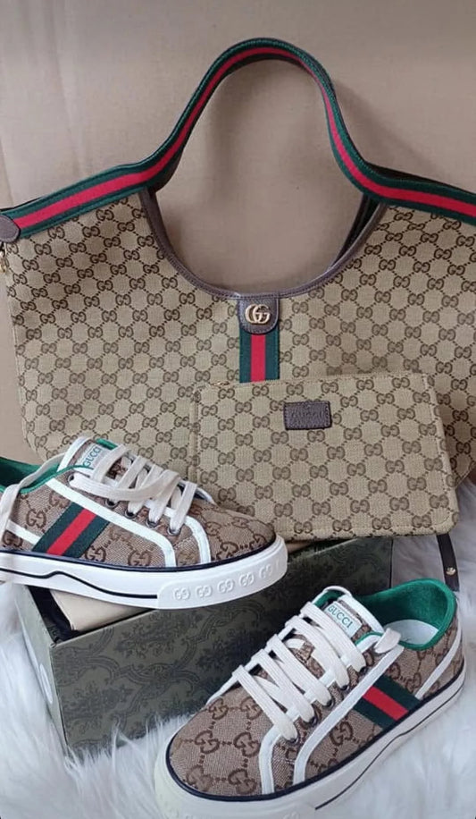 G-Bag+Sneakers (A500)