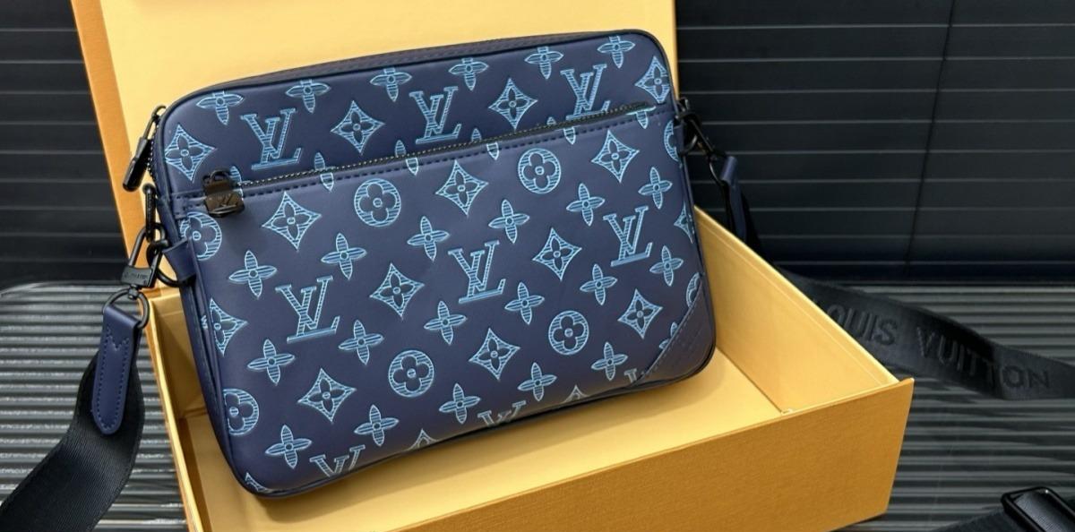 L- Men Crossbody